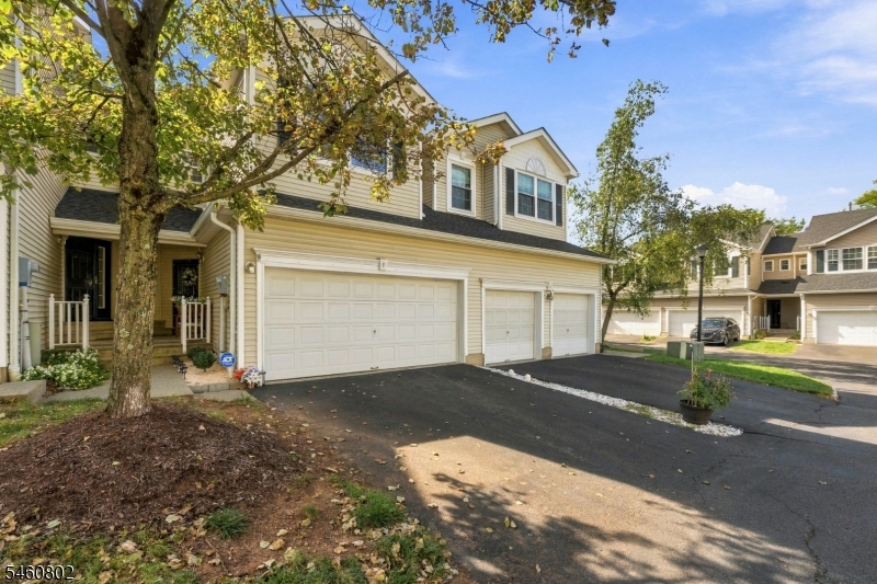 9 Old Orchard Ct Property Photo 21