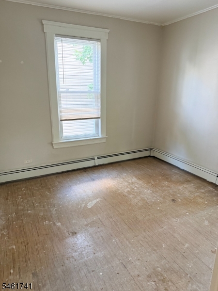1525 Bond St Property Photo 14
