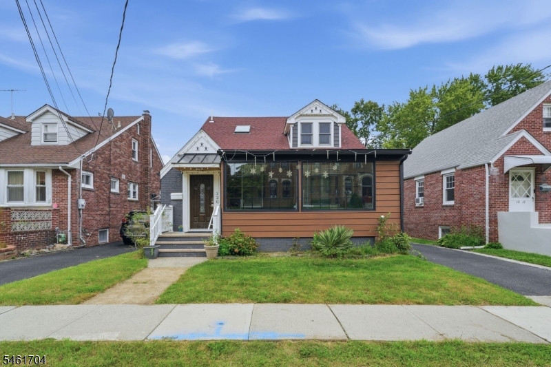 1208 Orange Ave Property Photo 1