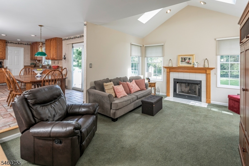 163 Matthews Farm Rd Property Photo 4