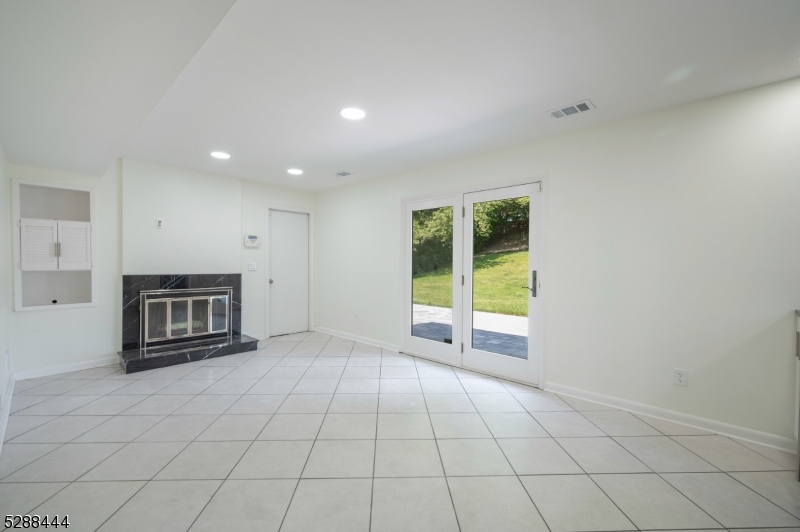 31 Harwood Pl Property Photo 12