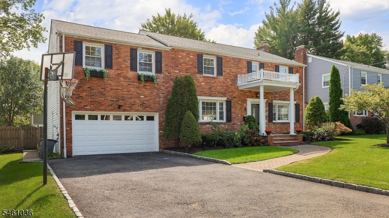 9 Cornell Rd Property Photo 2