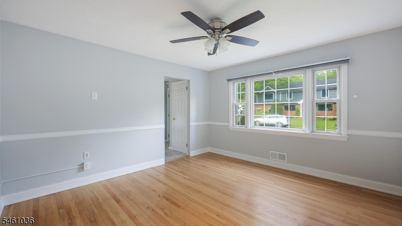 9 Cornell Rd Property Photo 12