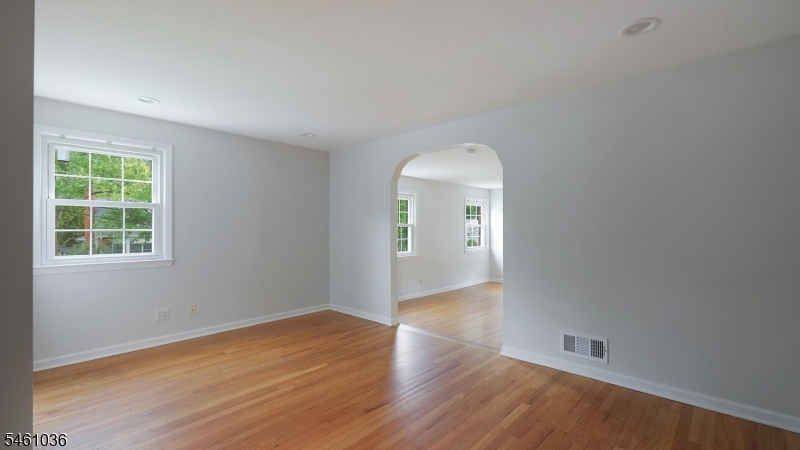 9 Cornell Rd Property Photo 22