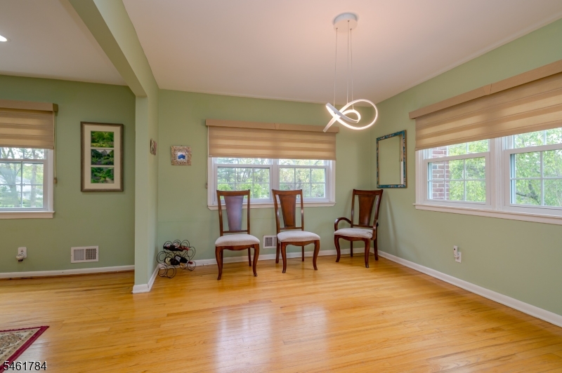 455 Township Line Rd Property Photo 10