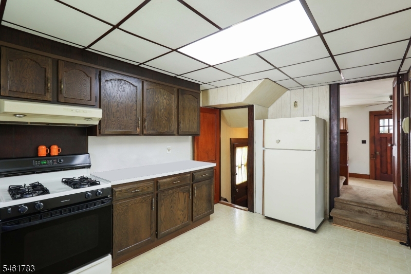 298 Hemlock Ave Property Photo 10