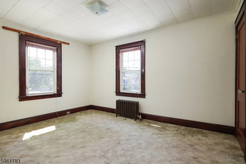 298 Hemlock Ave Property Photo 11