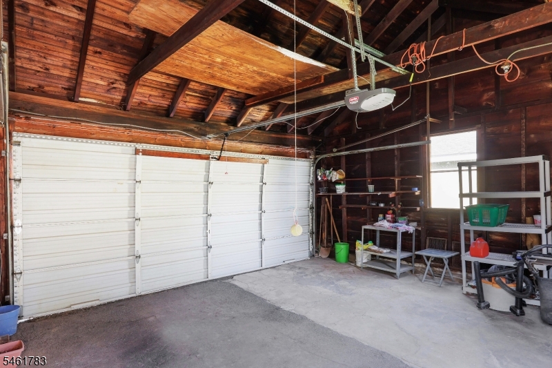 298 Hemlock Ave Property Photo 18