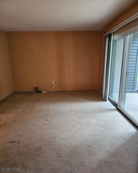 106 Bonney Ct Property Photo 4