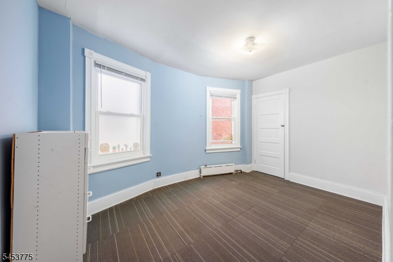 25 Evans Ave Property Photo 15