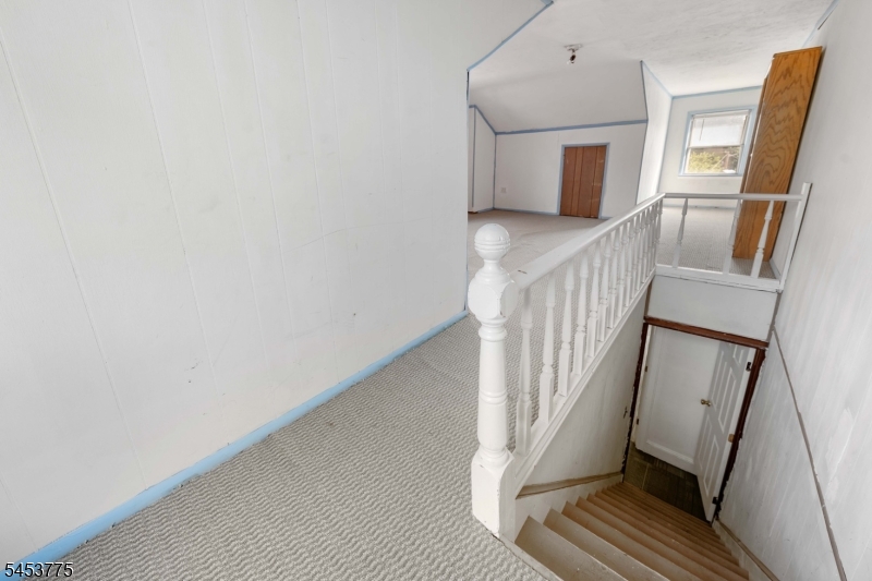 25 Evans Ave Property Photo 20