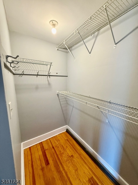 288 Greenwood Ave Property Photo 17