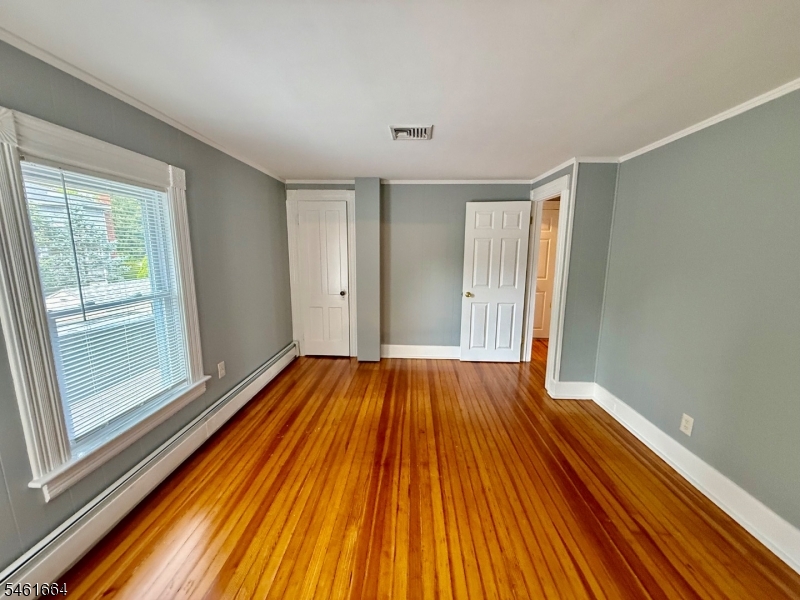 288 Greenwood Ave Property Photo 19
