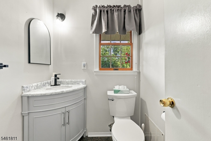 41 Fleetwood Dr Property Photo 14