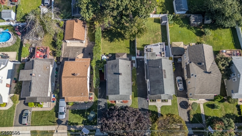 90 Edison Ave Property Photo 41