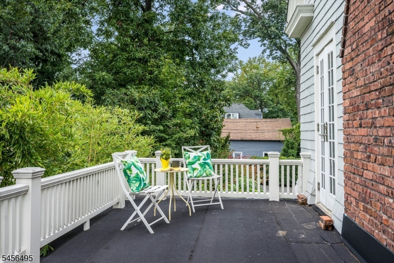 42 Hamilton Rd Property Photo 21