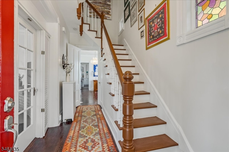 22 Forest St Property Photo 2