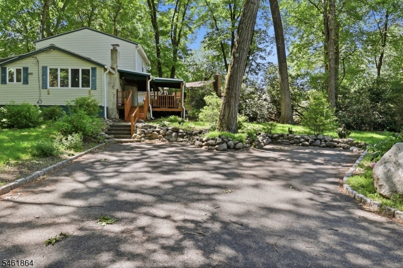 9 Juniper Trl Property Photo 21