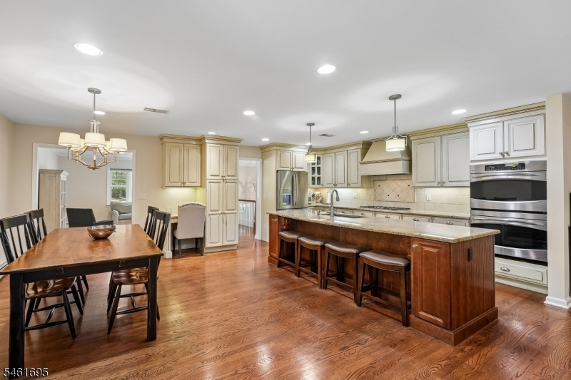 302 Woods End Rd Property Photo 10