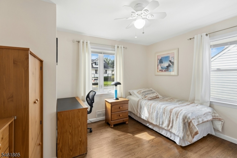 50 Raritan Rd Property Photo 17