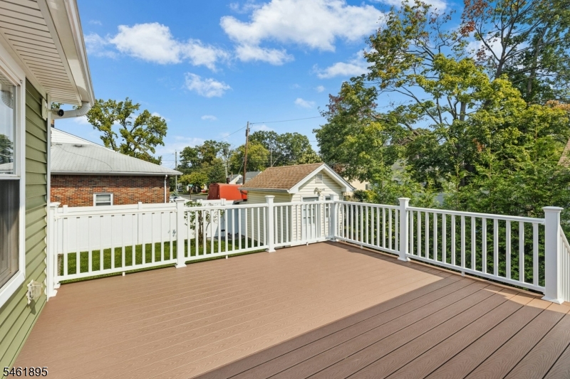50 Raritan Rd Property Photo 32