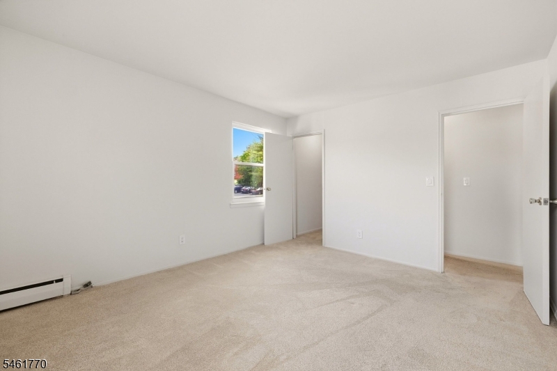 21 York Drive Apt 3b Property Photo 17