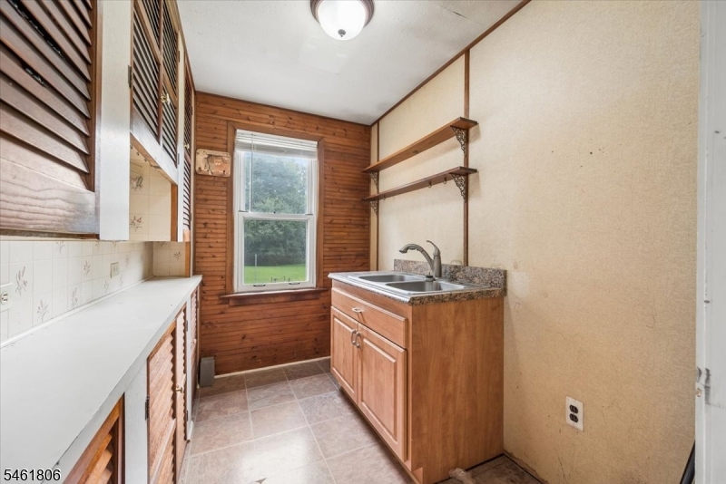 36 Cooks Rd Property Photo 14