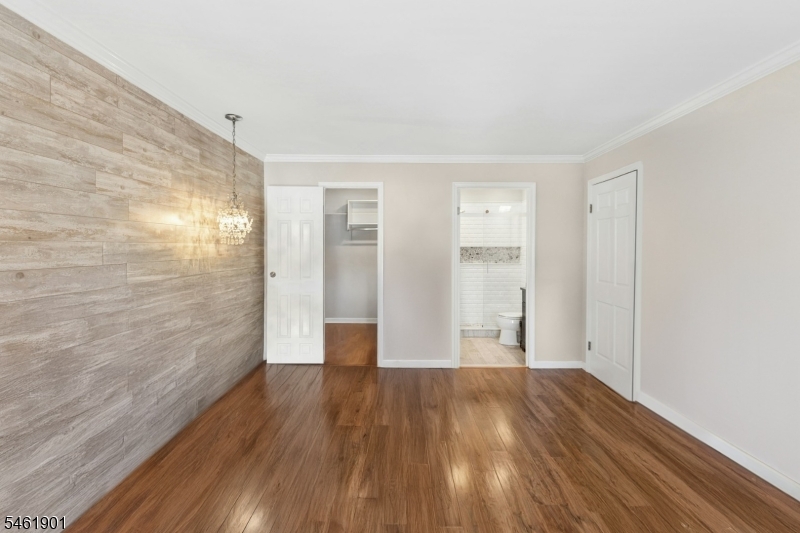 1150 W Saint George B22 Property Photo 8