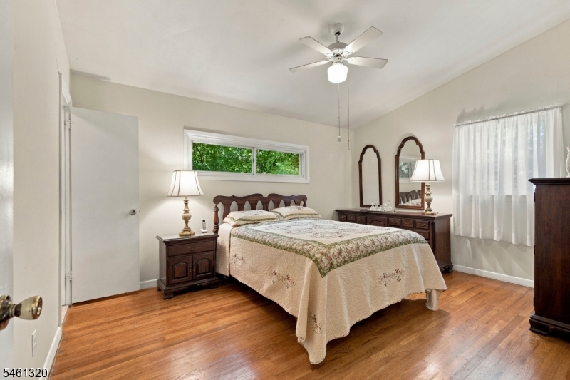 87 Orion Rd Property Photo 12