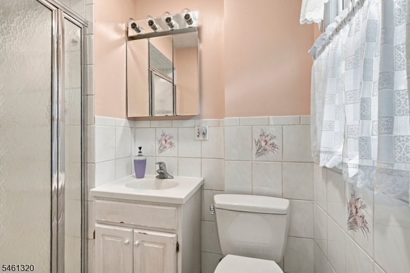87 Orion Rd Property Photo 13