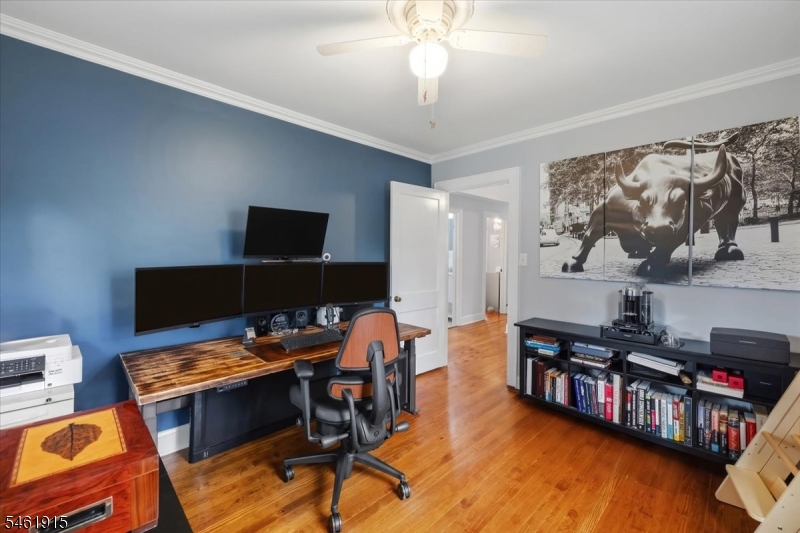 203 Pine St Property Photo 15