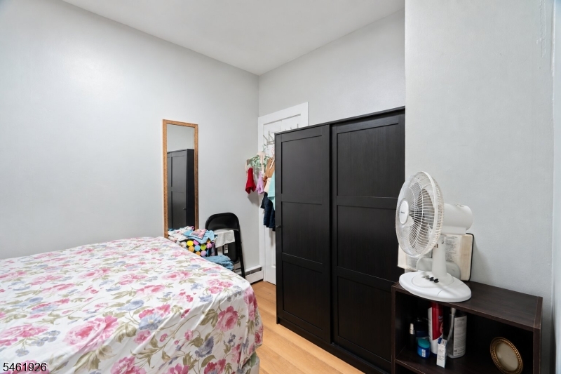 144 Spring St Property Photo 5