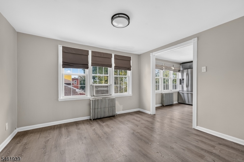 697 Roosevelt Ave Property Photo 11
