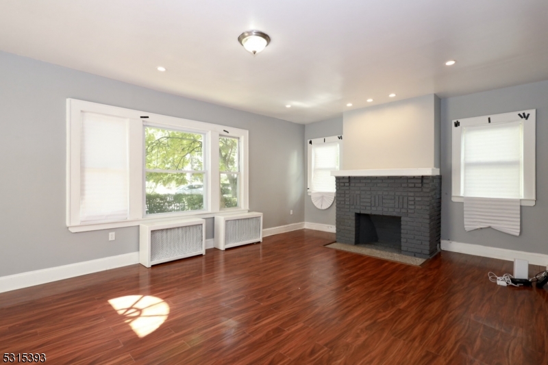 6 Stanley Rd Property Photo 6