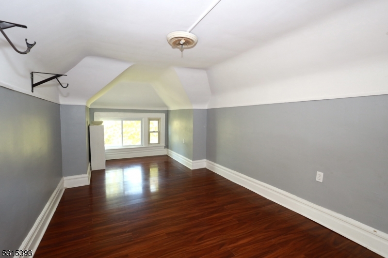 6 Stanley Rd Property Photo 27