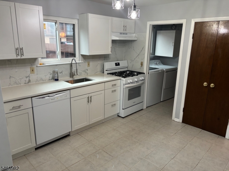23 Bloomingdale Dr 2a Property Photo 7