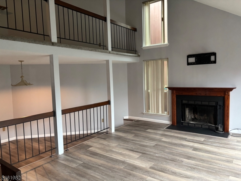 23 Bloomingdale Dr 2a Property Photo 10