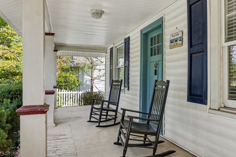 1002 Harrison St Property Photo 6