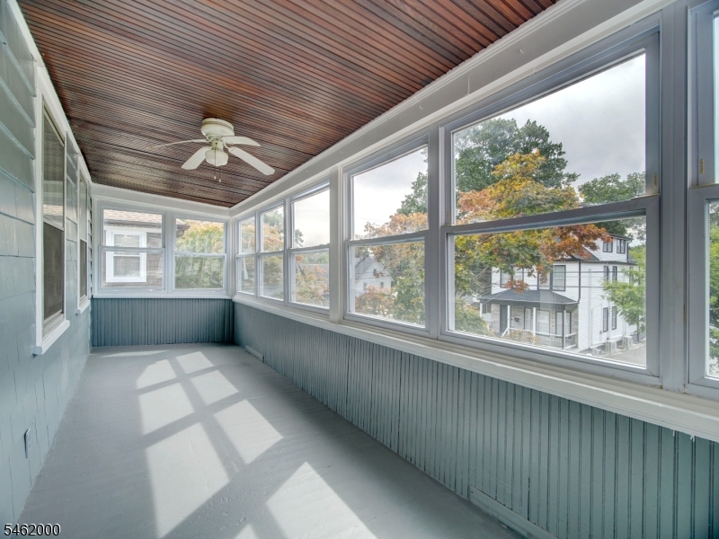 10 Warman St Property Photo 4