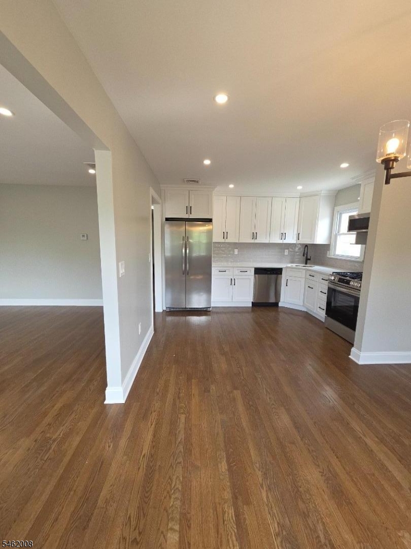 480 Boyden Ave 2 Property Photo 1