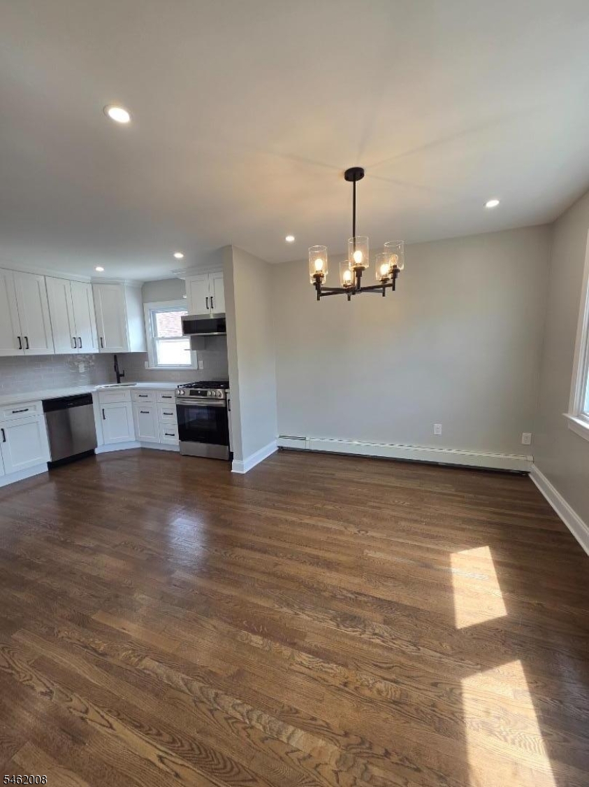 480 Boyden Ave 2 Property Photo 3