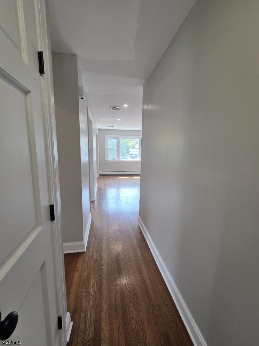 480 Boyden Ave 2 Property Photo 7
