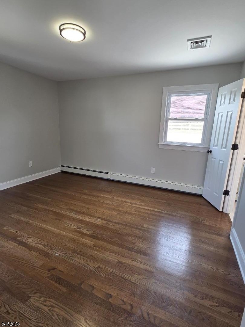 480 Boyden Ave 2 Property Photo 12