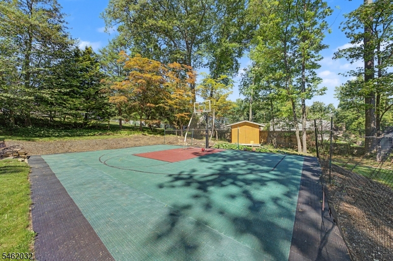 13 Arlington Dr Property Photo 41