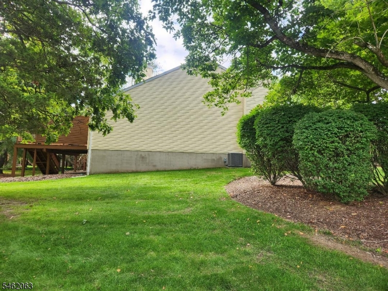 45 Bridle Way Property Photo 3