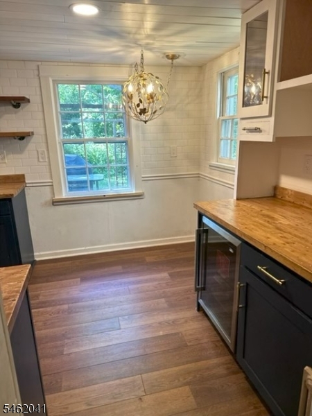134 Woodport Rd Property Photo 9