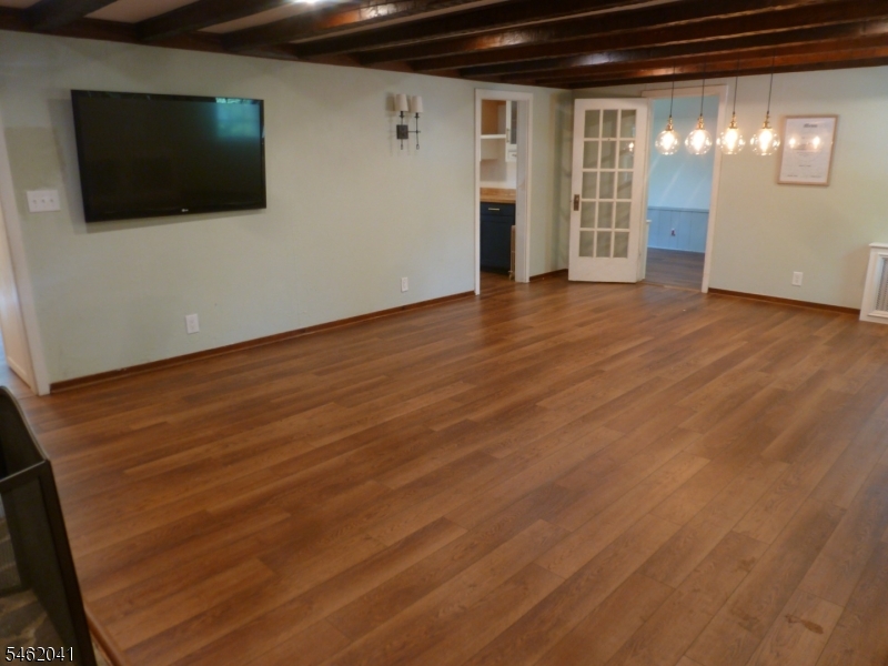 134 Woodport Rd Property Photo 13