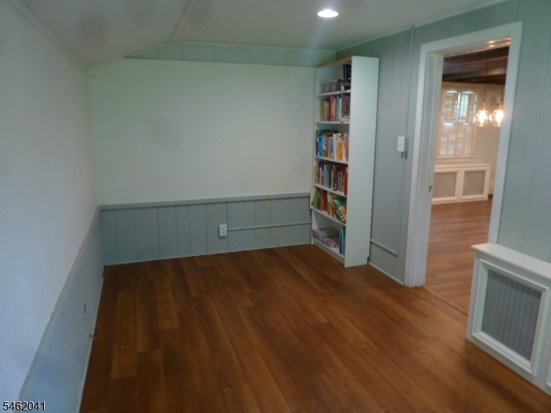 134 Woodport Rd Property Photo 15