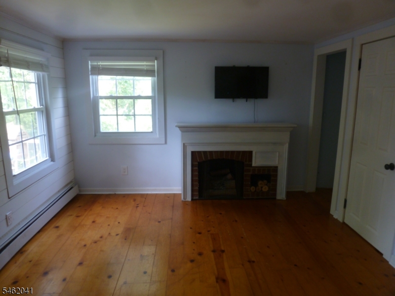 134 Woodport Rd Property Photo 17