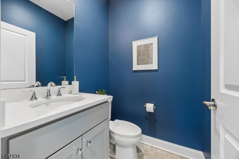 206 Abbe Rd Property Photo 10
